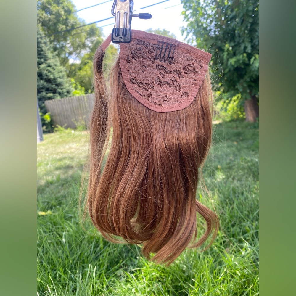 HAIRDO Human Hair Ponytail   Extensions Wrap Arnd KEN PAVES R1416T Butter Toast
